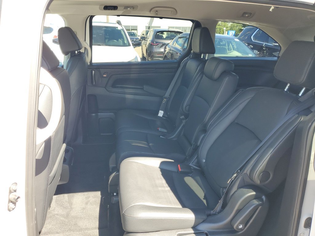 Certified 2025 Honda Odyssey EX-L image 13