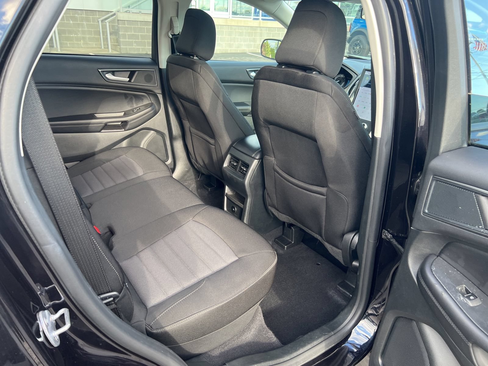 Used 2024 Ford Edge SE AWD/4WD image 44