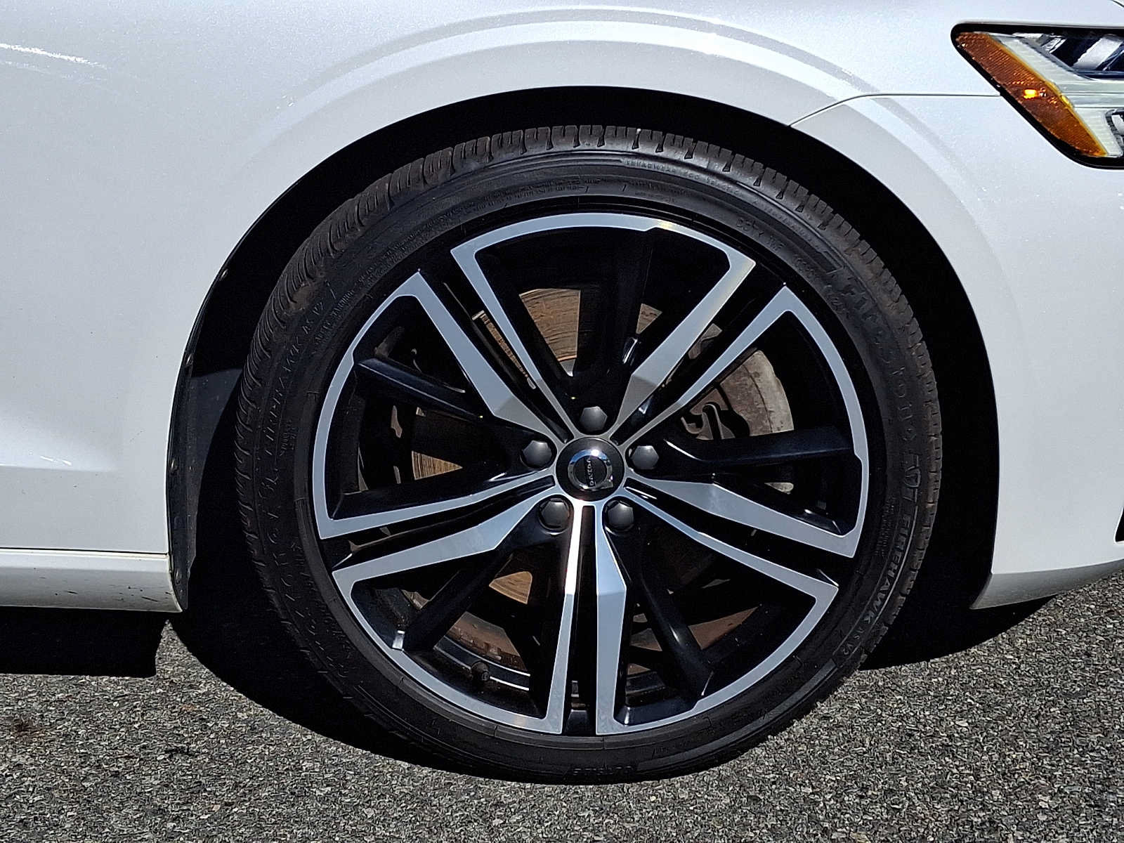 Used 2019 Volvo S60 T6 R-Design AWD/4WD image 8