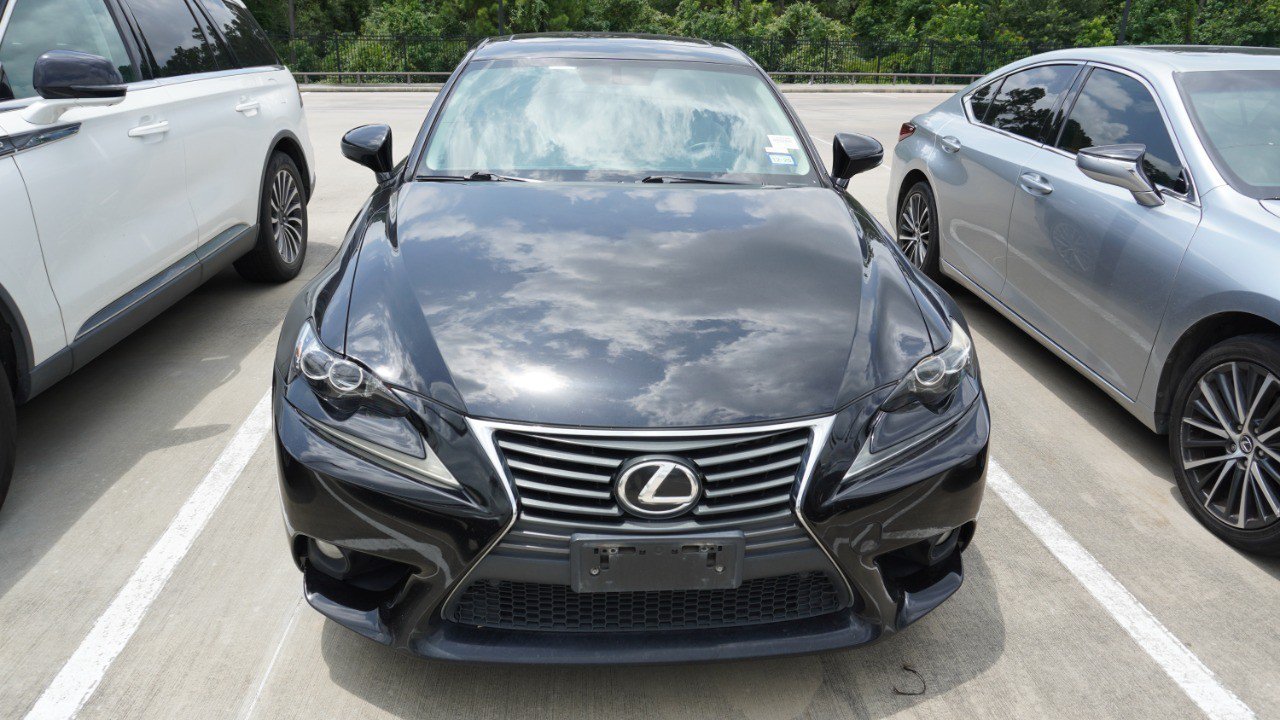 Used 2014 Lexus IS 250 w/ Navigation Package RWD image 2