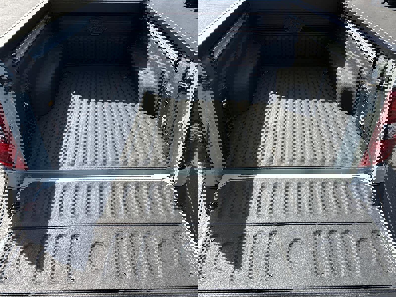 Used 2024 Ford Maverick Lariat w/ Black Appearance Package image 20