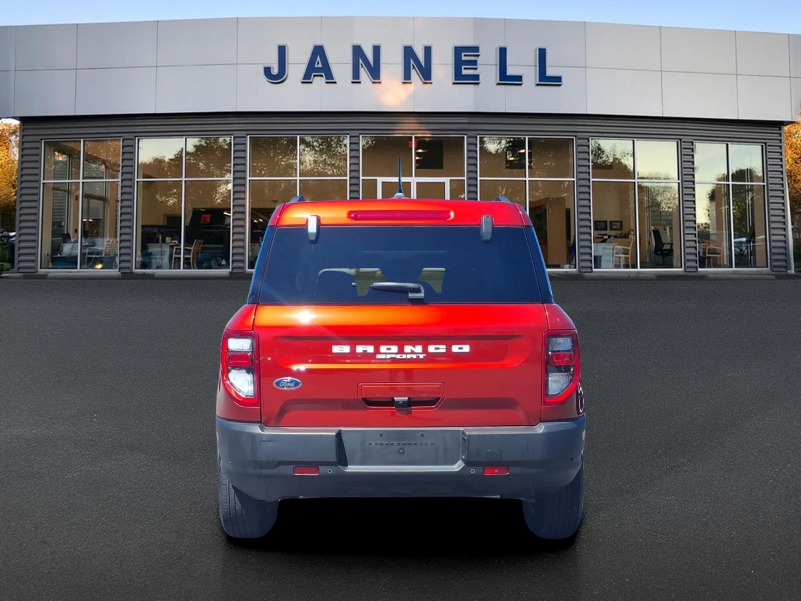 Used 2023 Ford Bronco Sport Big Bend w/ Convenience Package AWD/4WD image 6