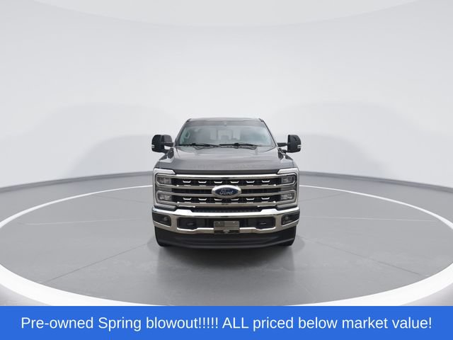 Used 2024 Ford F250 Lariat AWD/4WD image 3