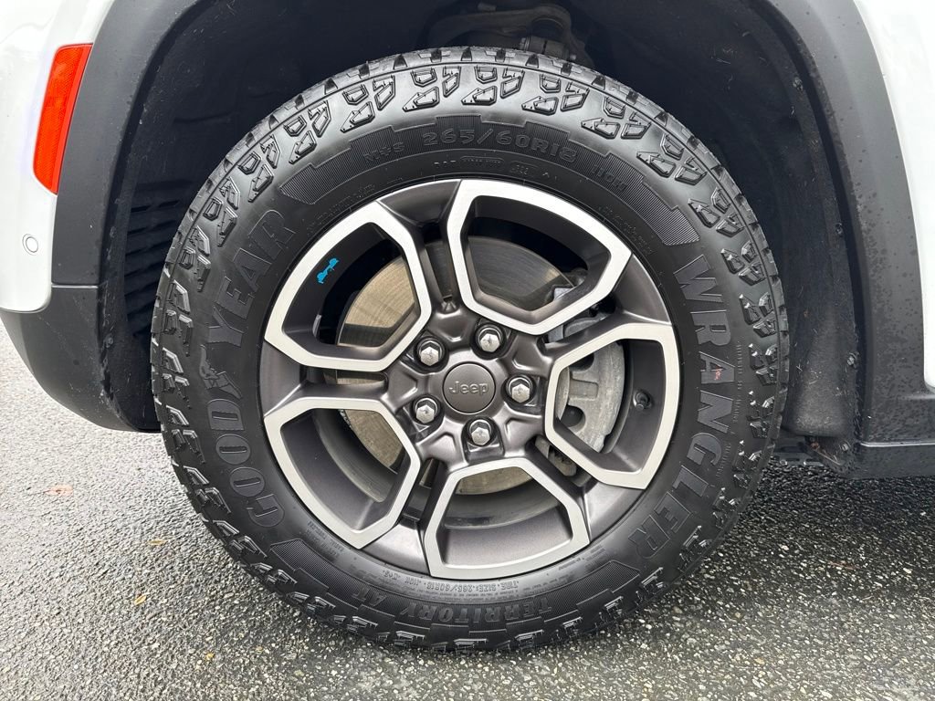 Used 2023 Jeep Grand Cherokee Trailhawk w/ Advanced Protech Group II image 31