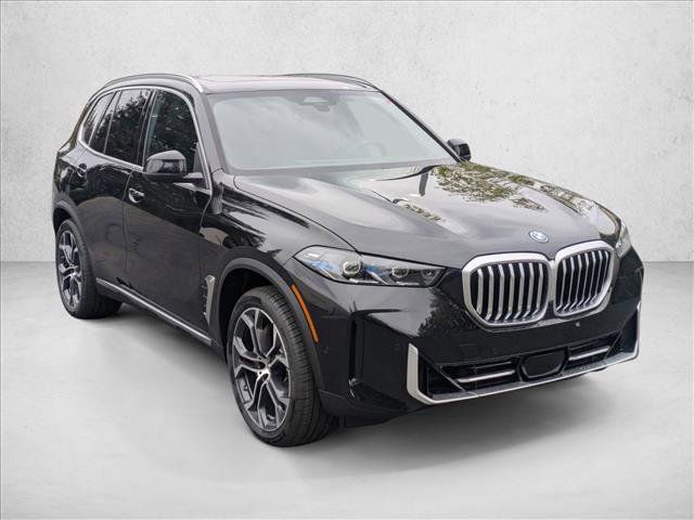 Used 2026 BMW X5 xDrive50e w/ Executive Package image 6