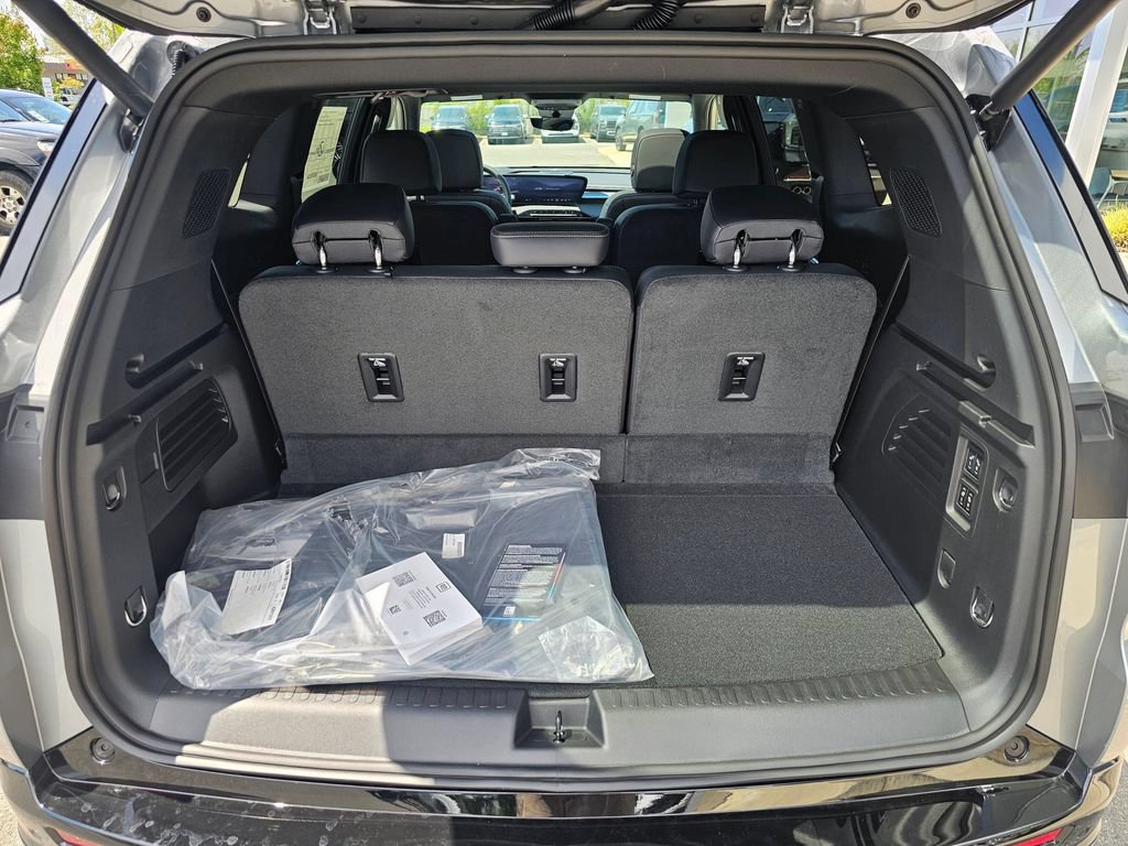 New 2026 Buick Enclave Sport Touring w/ Power Package AWD/4WD image 14