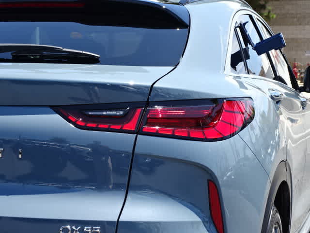Used 2025 INFINITI QX55 Luxe w/ Cargo Package AWD/4WD image 11