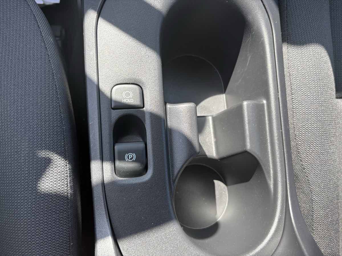 Used 2025 Toyota Corolla LE image 23