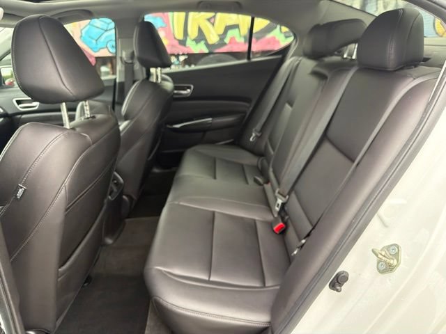 Used 2018 Acura TLX FWD image 19