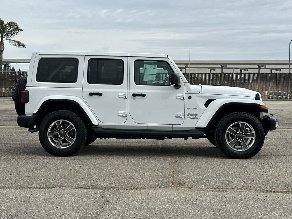 Used 2020 Jeep Wrangler Unlimited Sahara image 2
