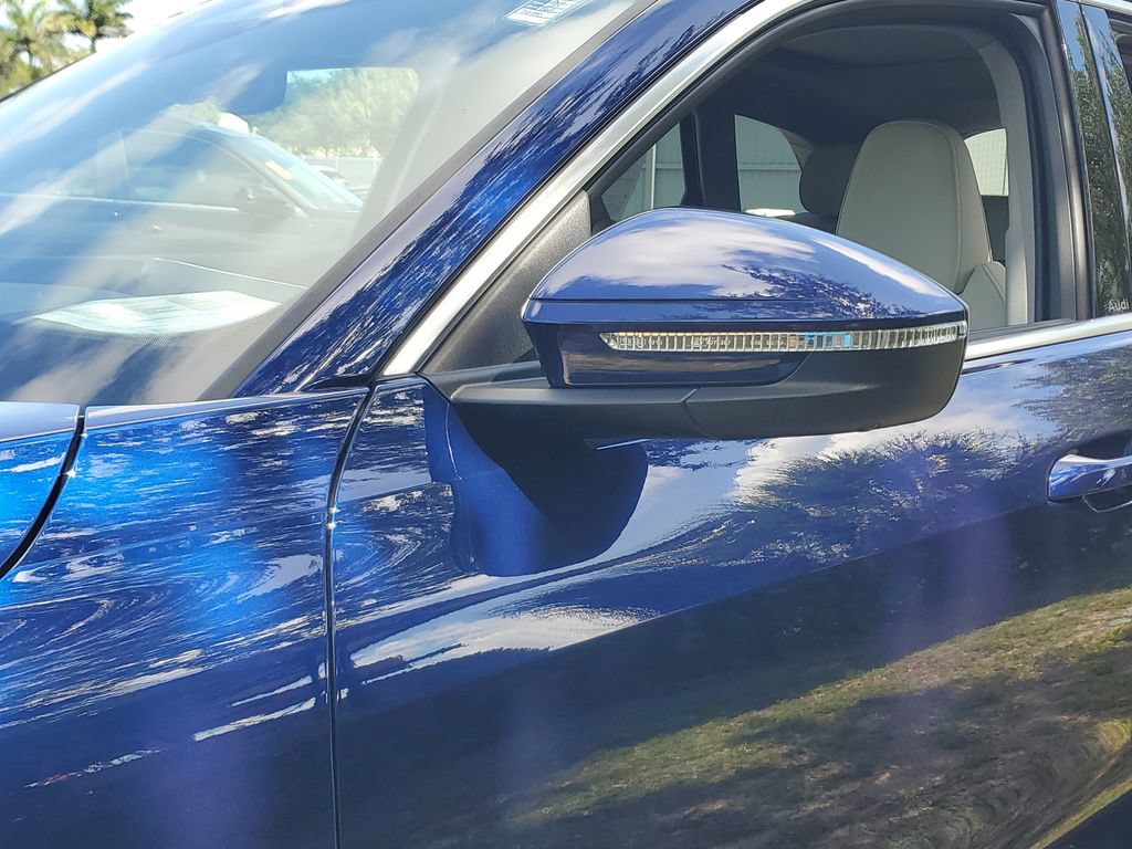 Certified 2025 Audi Q5 Premium w/ Premium Plus AWD/4WD image 13