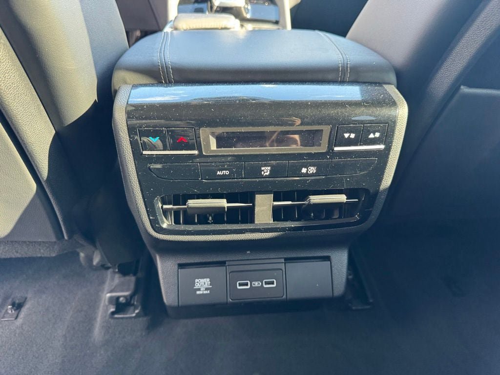 Used 2023 Acura MDX w/ Technology Package AWD/4WD image 14