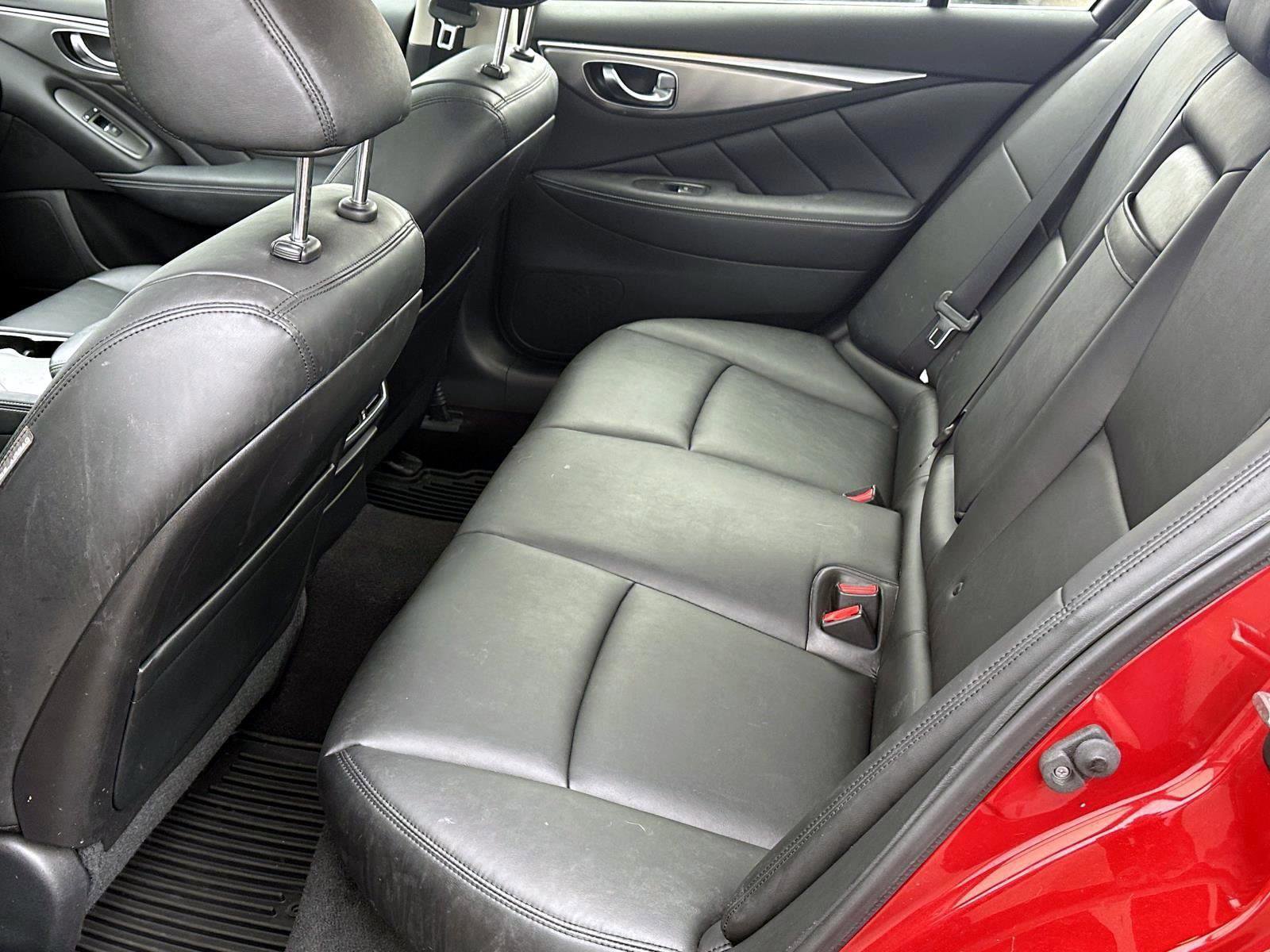 Used 2015 INFINITI Q50 Premium image 11