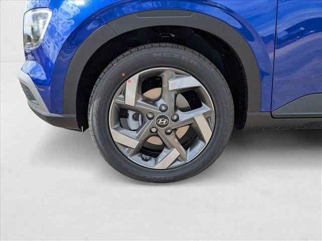 New 2025 Hyundai Venue SEL image 10