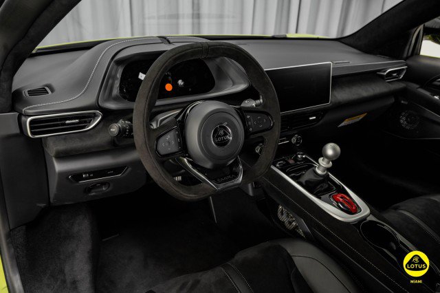 New 2025 Lotus Emira image 33