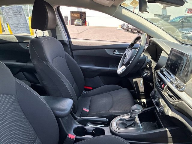 Used 2020 Kia Forte LXS FWD image 11