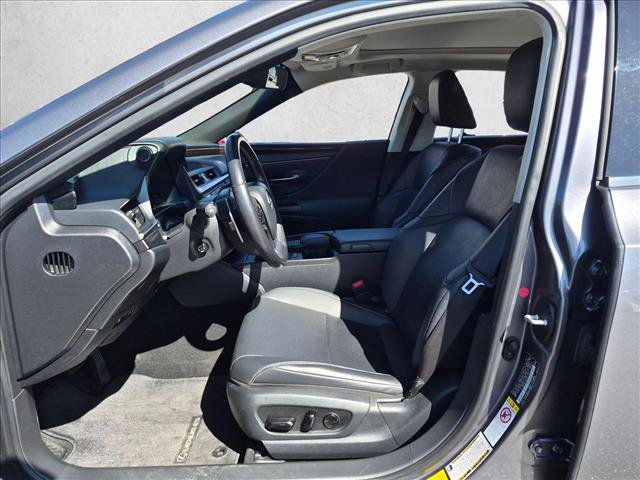 Used 2019 Lexus ES 350 F Sport w/ Premium Package FWD image 11
