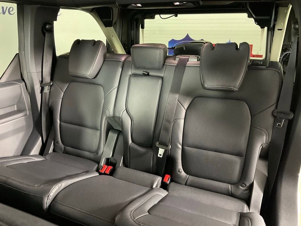 New 2026 Ford Bronco Big Bend w/ Black Diamond Package image 16