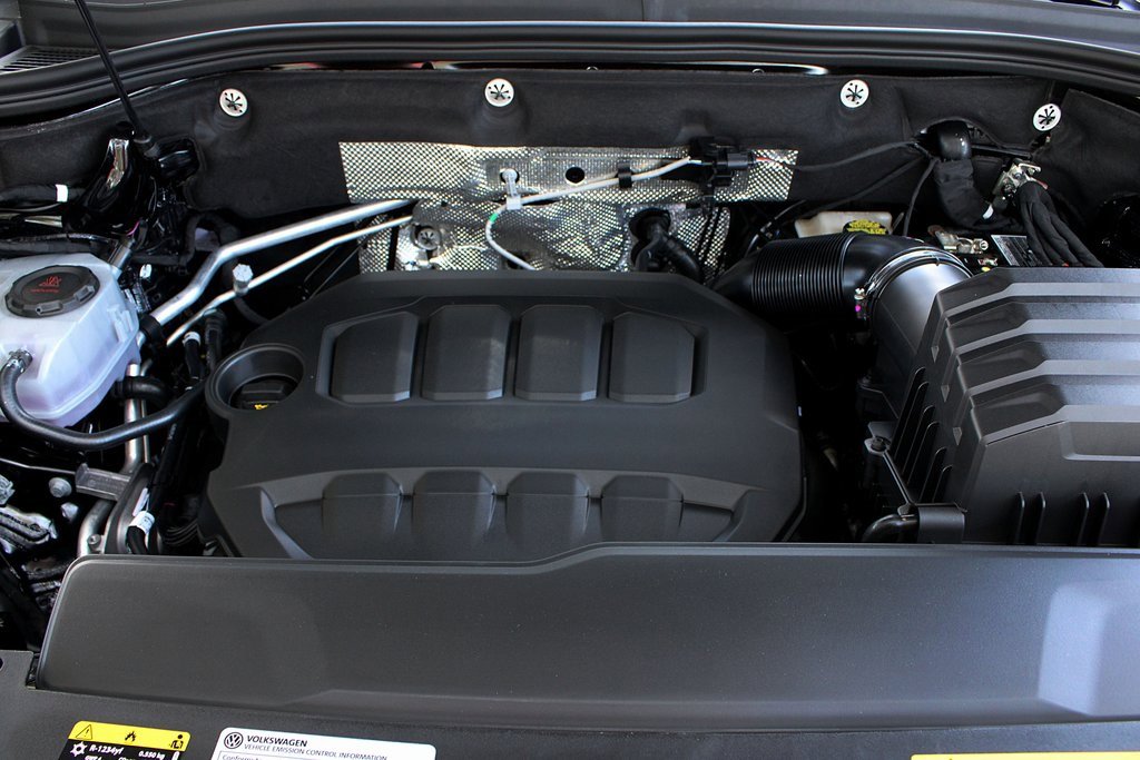 New 2025 Volkswagen Atlas Cross Sport SEL Premium R-Line image 74