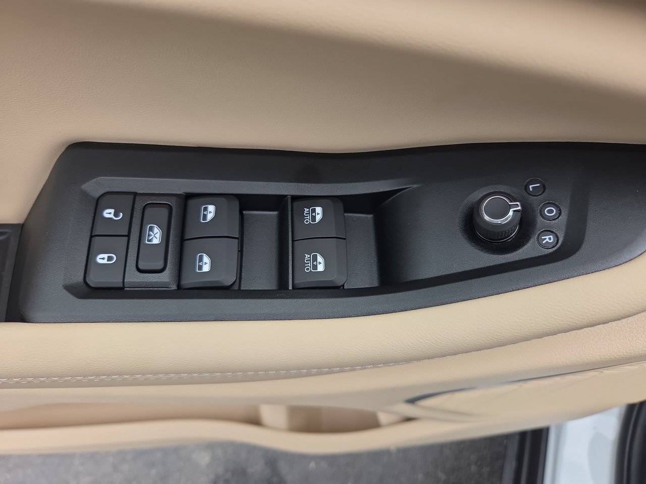 New 2026 Jeep Grand Cherokee L Limited AWD/4WD image 22