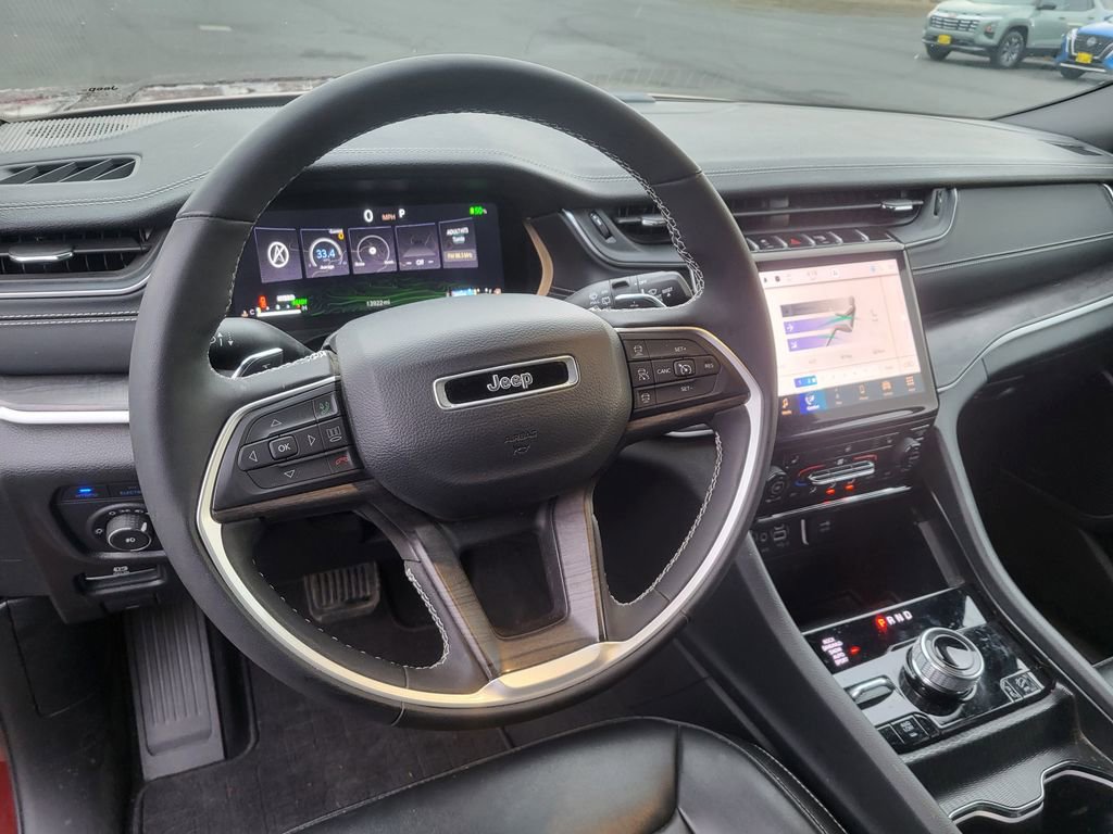 Used 2024 Jeep Grand Cherokee Limited 4xe image 26