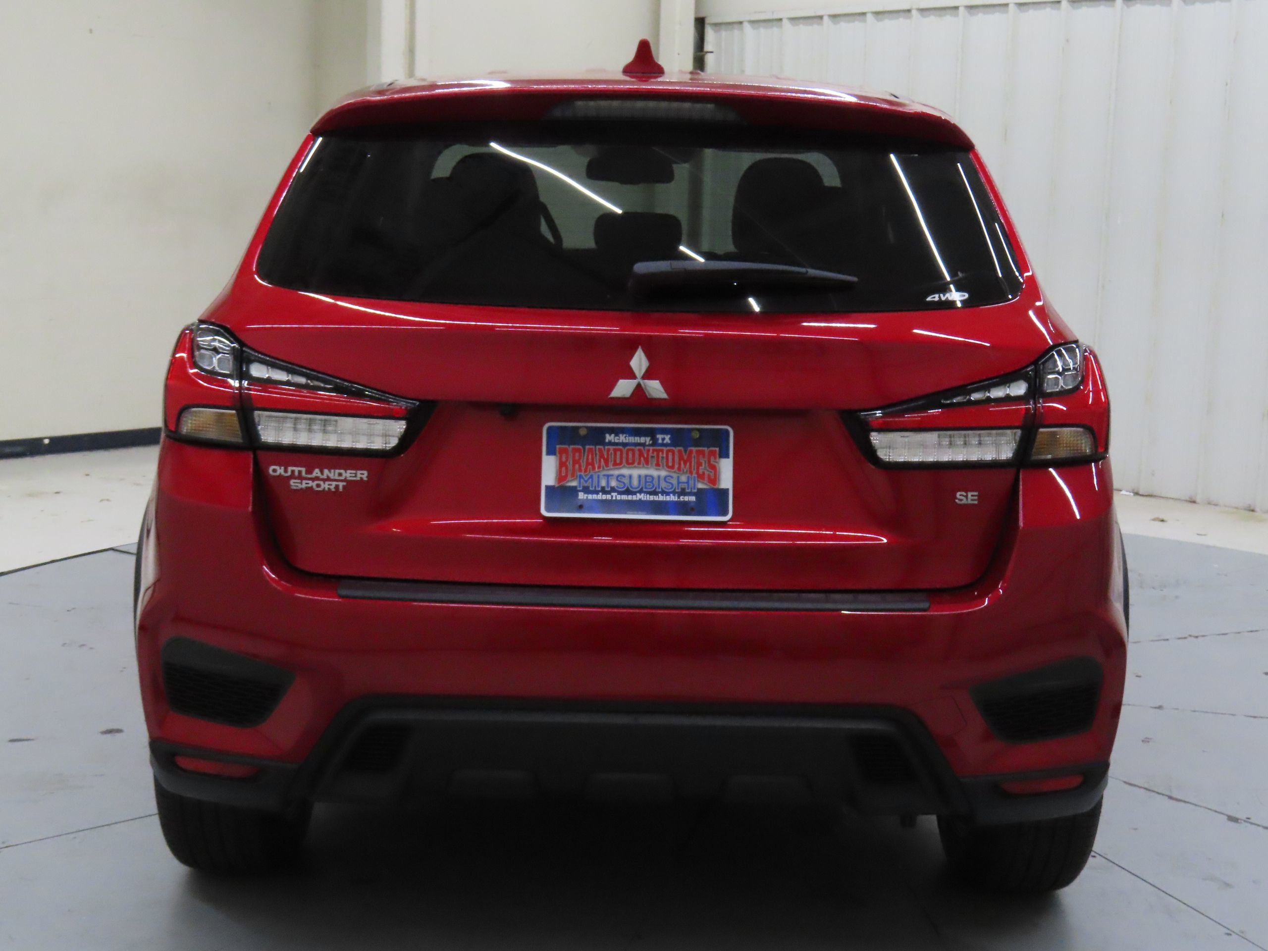 New 2025 Mitsubishi Outlander Sport SE image 4