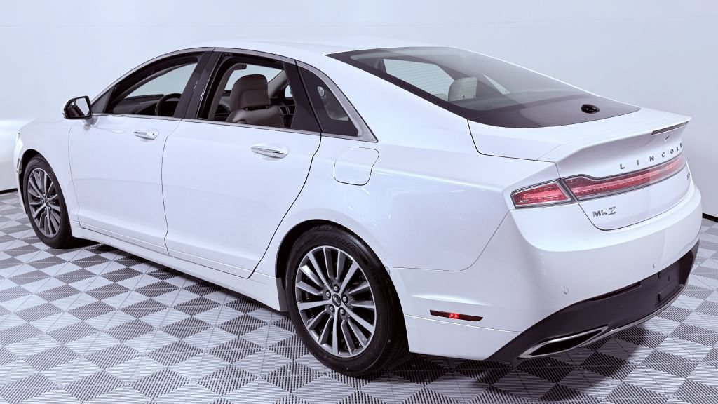 Used 2018 Lincoln MKZ Premiere AWD/4WD image 5