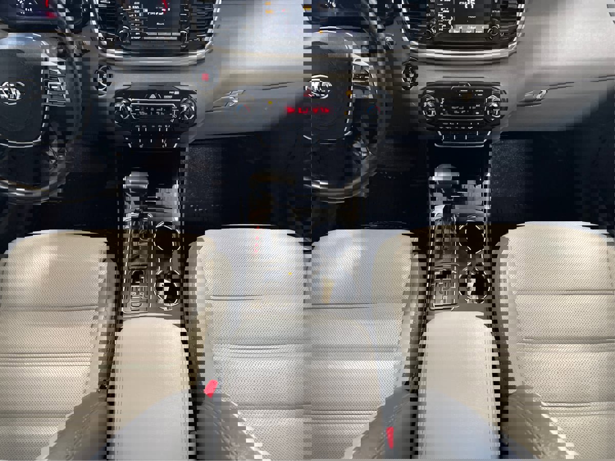 Used 2020 Kia Sorento SX image 20