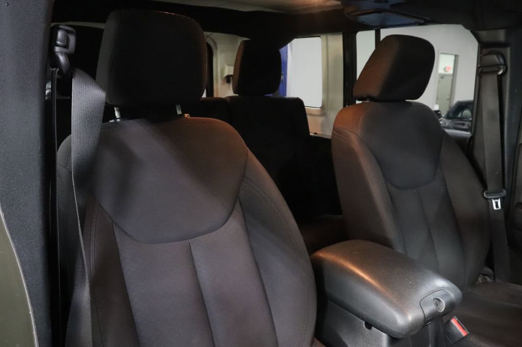 Used 2015 Jeep Wrangler Unlimited Sport w/ Quick Order Package 24S image 25