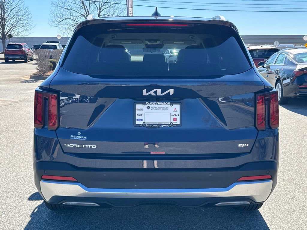 New 2026 Kia Sorento S AWD/4WD image 4