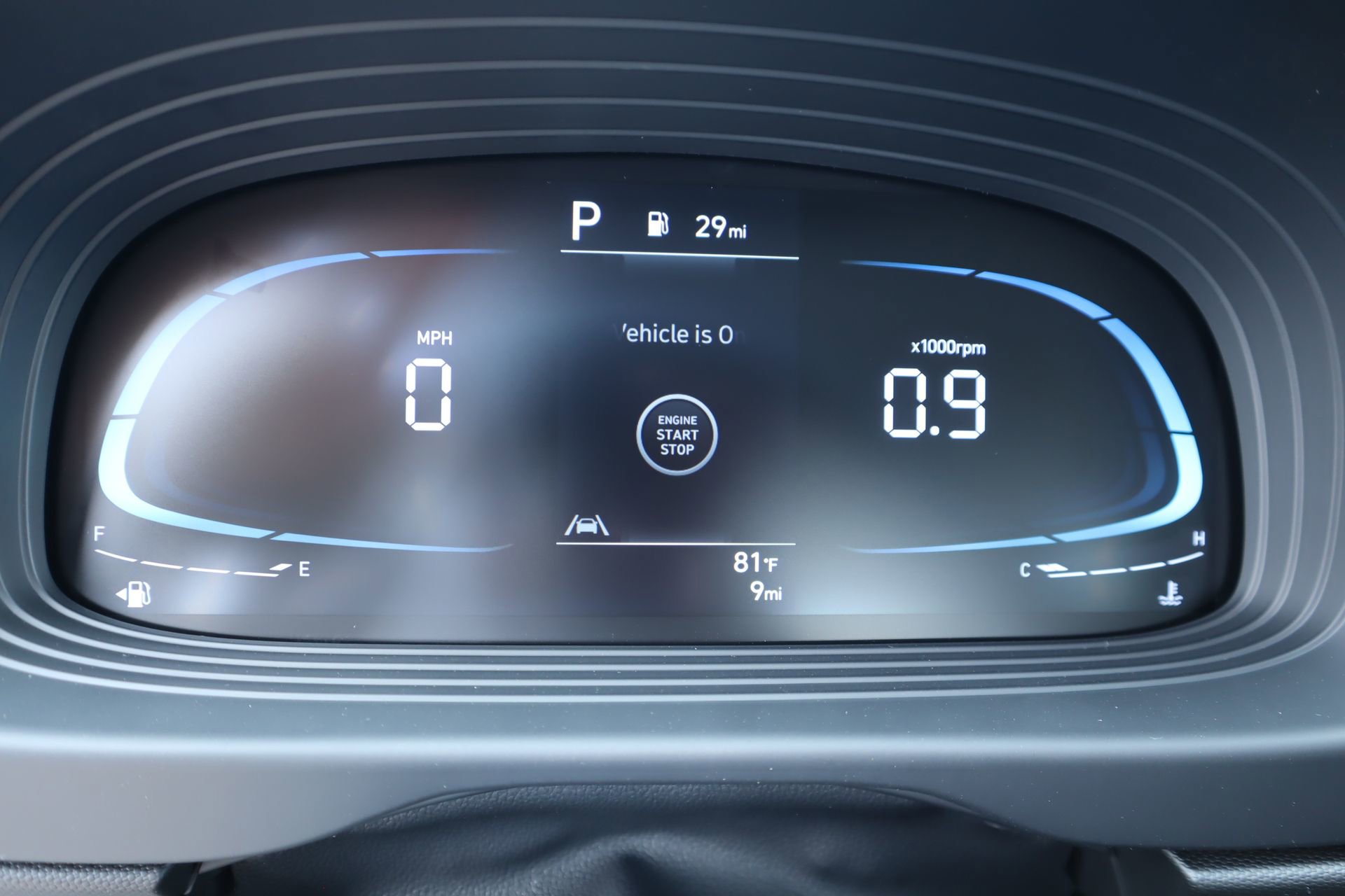 New 2026 Hyundai Venue SEL FWD image 4