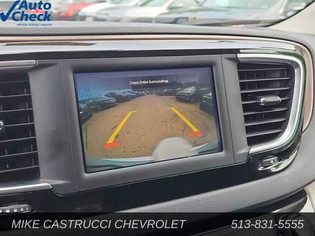 Used 2023 Chrysler Voyager LX FWD image 18