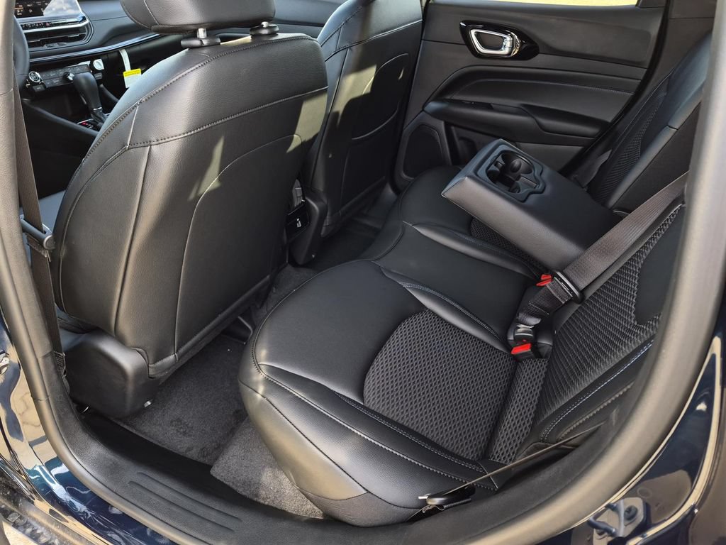 New 2026 Jeep Compass Latitude AWD/4WD image 13