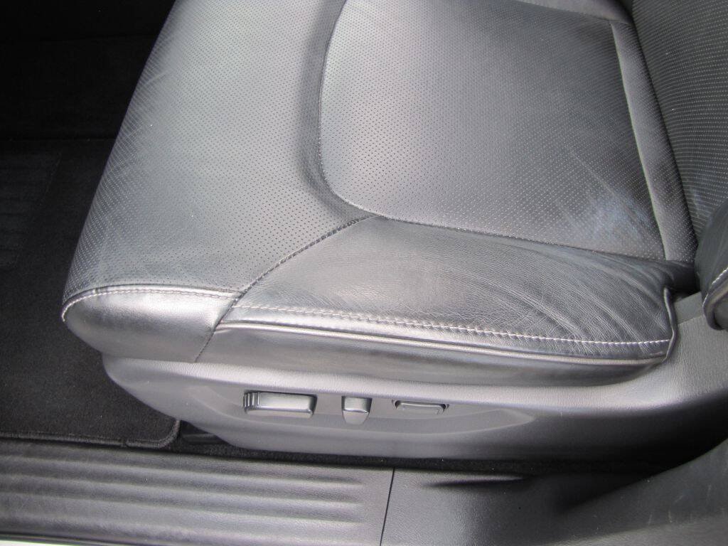 Used 2023 INFINITI QX80 Luxe w/ Cargo Package AWD/4WD image 14