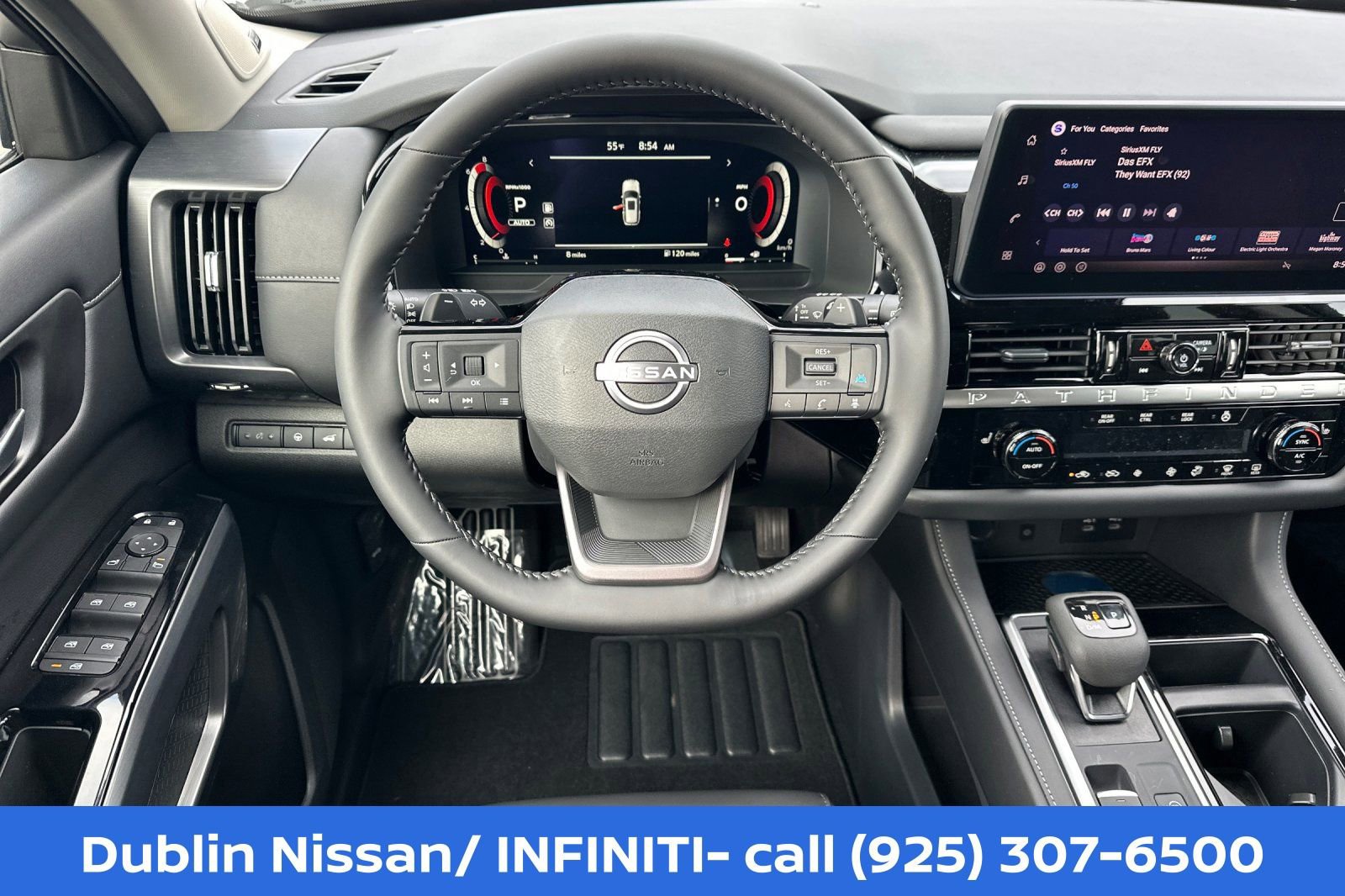 New 2026 Nissan Pathfinder SL w/ SL Premium Package AWD/4WD image 17