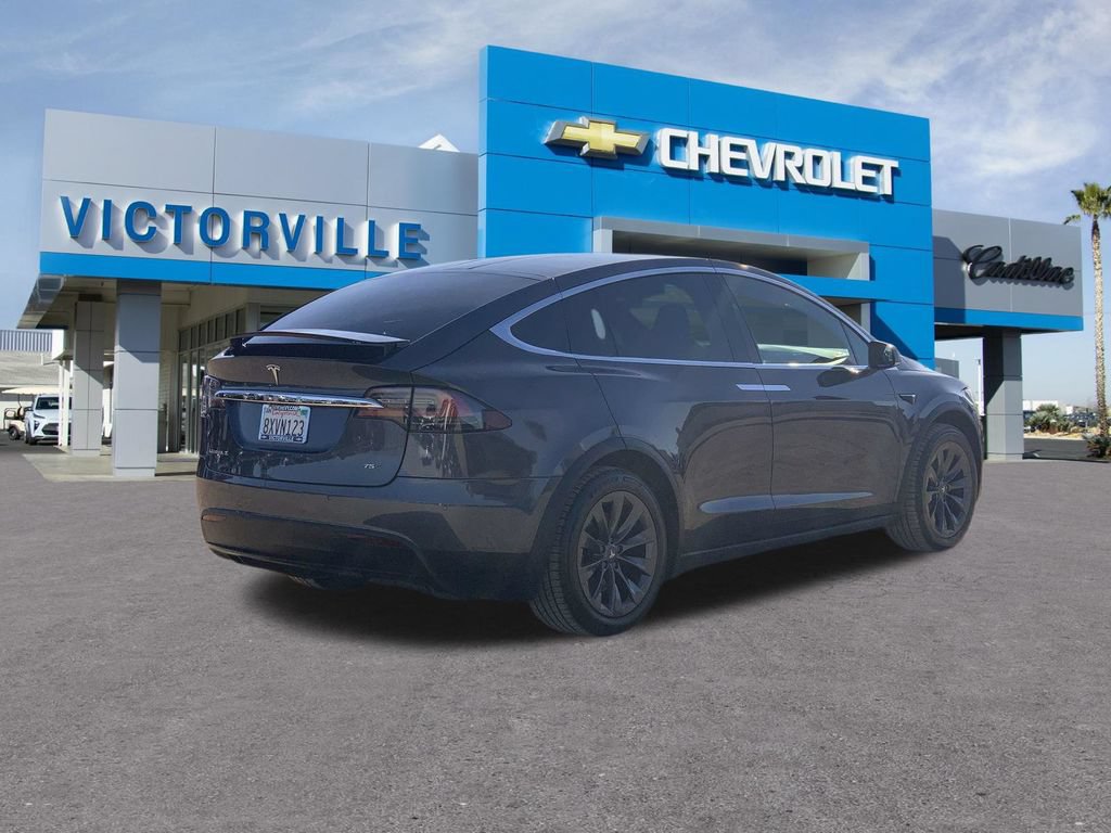 Used 2018 Tesla Model X 75D AWD/4WD image 4
