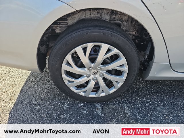 Used 2013 Toyota Corolla LE FWD image 21
