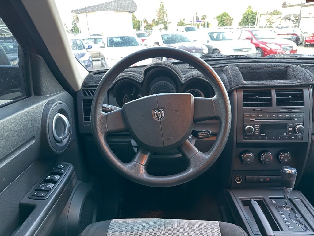 Used 2008 Dodge Nitro SXT image 12