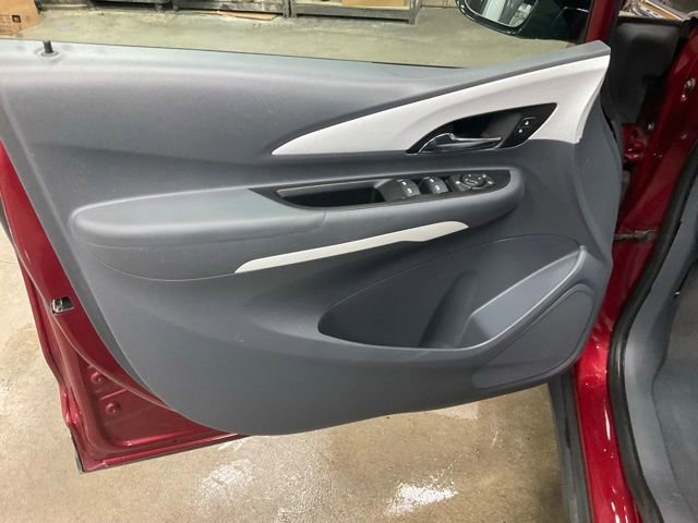 Used 2020 Chevrolet Bolt LT FWD image 5