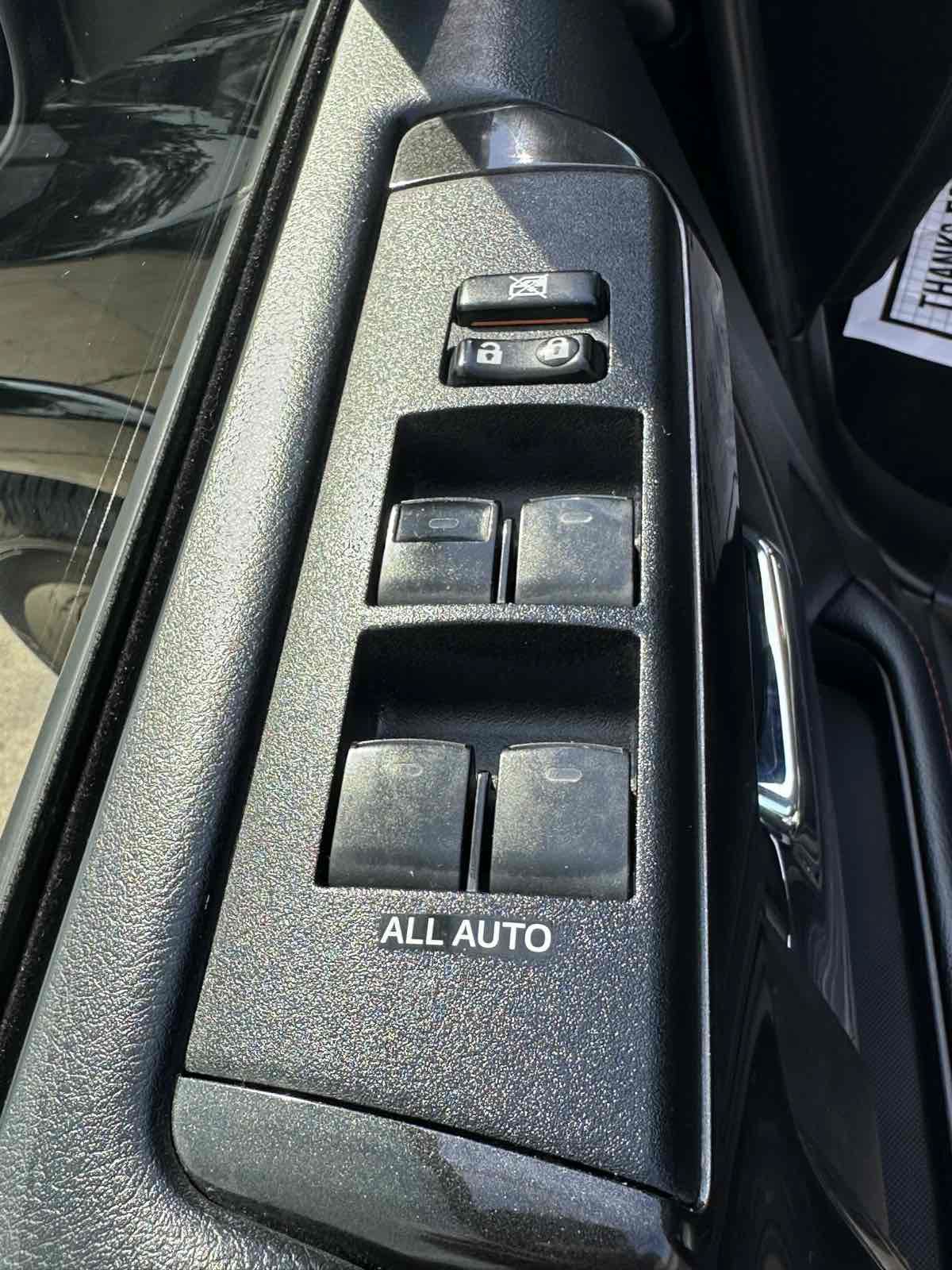 Used 2024 Toyota 4Runner TRD Off-Road Premium AWD/4WD image 25