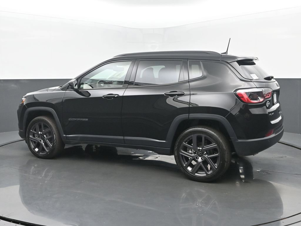 New 2026 Jeep Compass Limited image 3