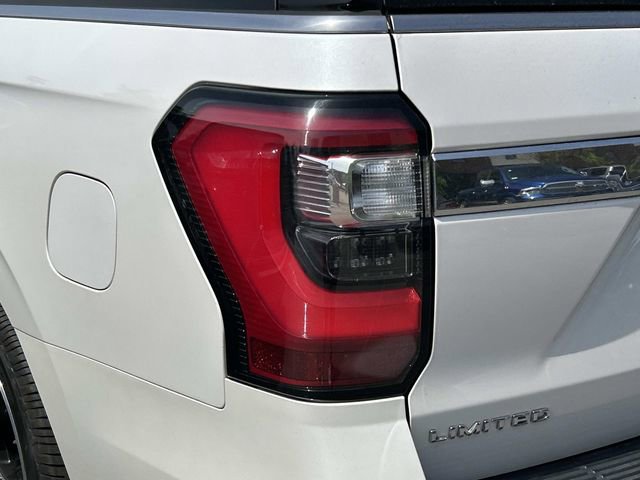 Used 2019 Ford Expedition Max Limited w/ Special Edition Package AWD/4WD image 7