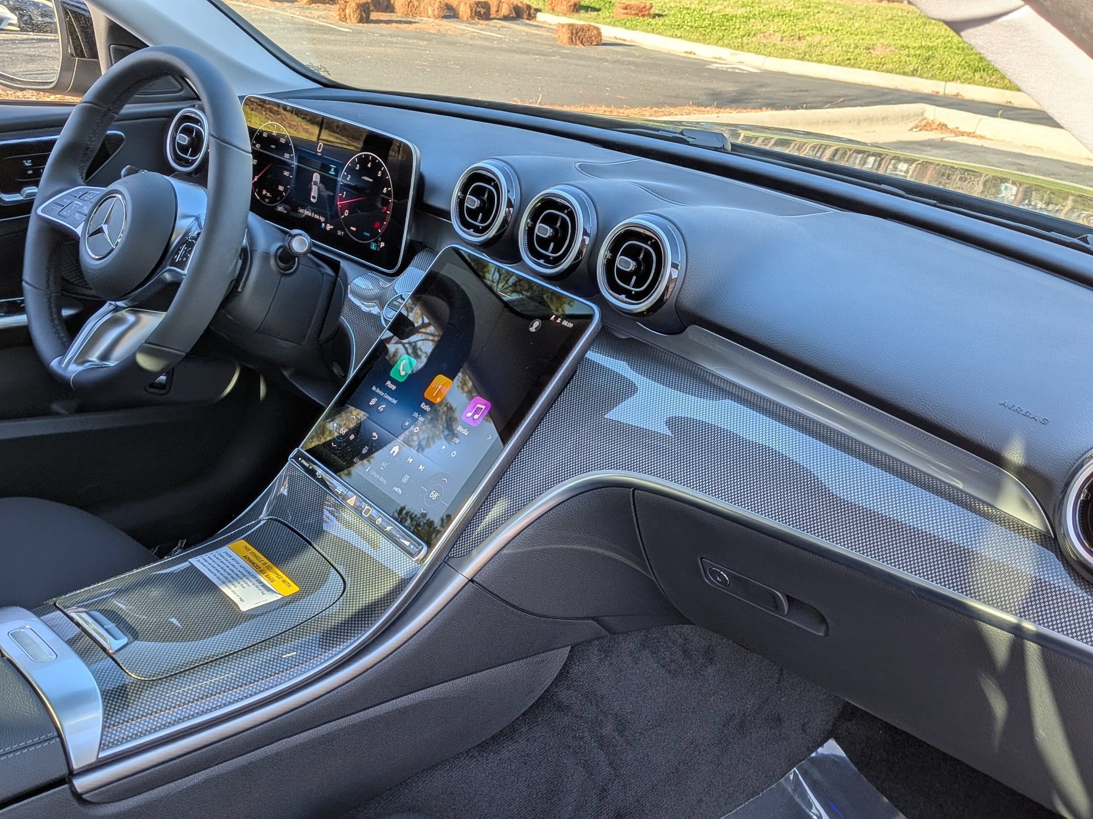 New 2026 Mercedes-Benz C 300 4MATIC Sedan image 32