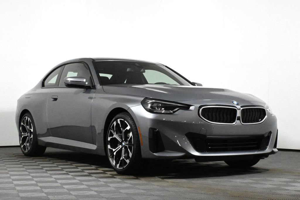 New 2025 BMW 230i xDrive Coupe w/ Convenience Package image 9