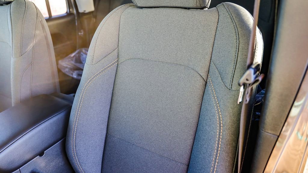 New 2026 Jeep Gladiator Sport image 26