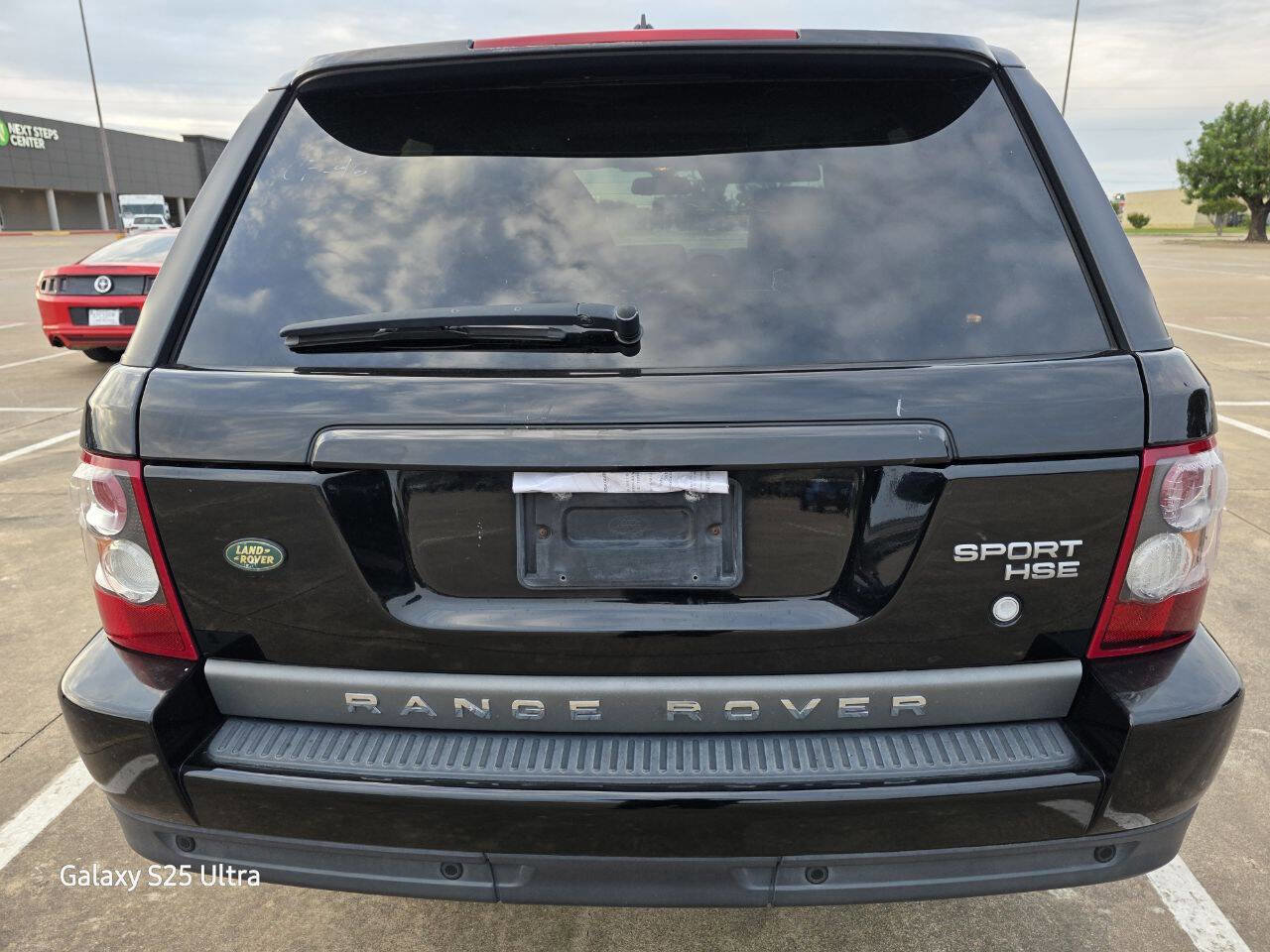 Used 2008 Land Rover Range Rover Sport HSE image 4