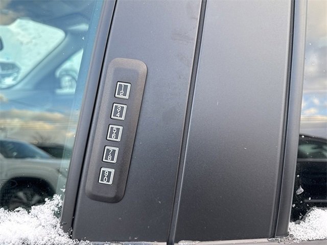 Used 2023 Ford Maverick Lariat w/ Lariat Luxury Package image 10