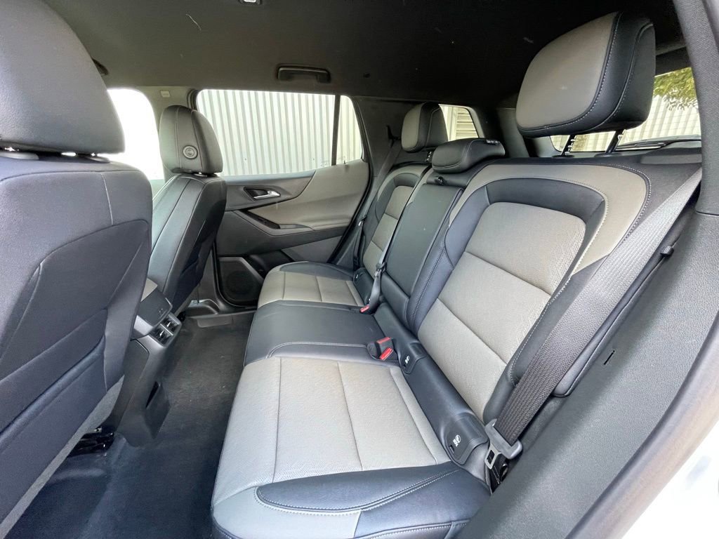 New 2026 Chevrolet Equinox LT w/ Convenience Package II image 26