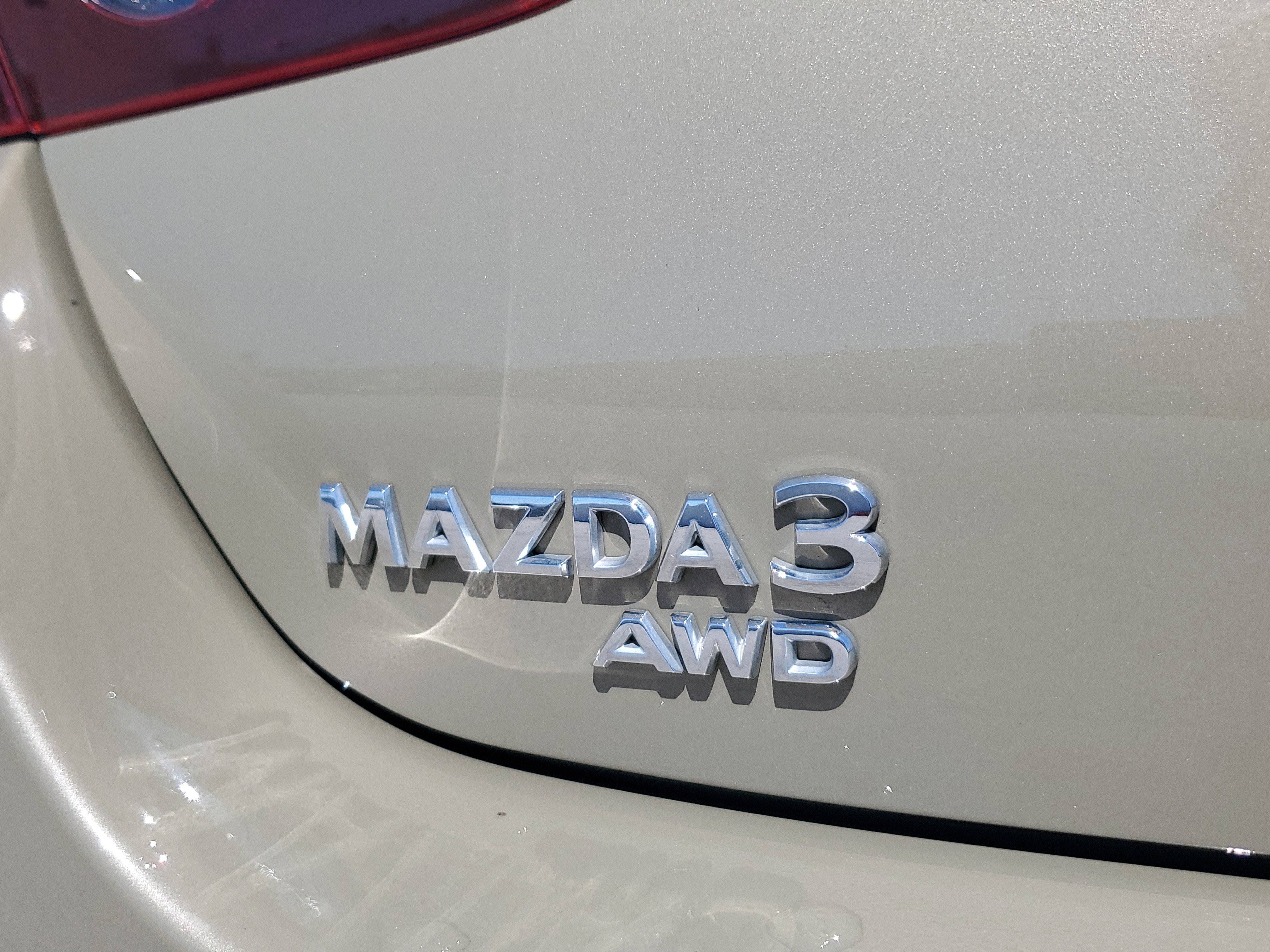 Used 2024 MAZDA MAZDA3 s AWD/4WD image 9