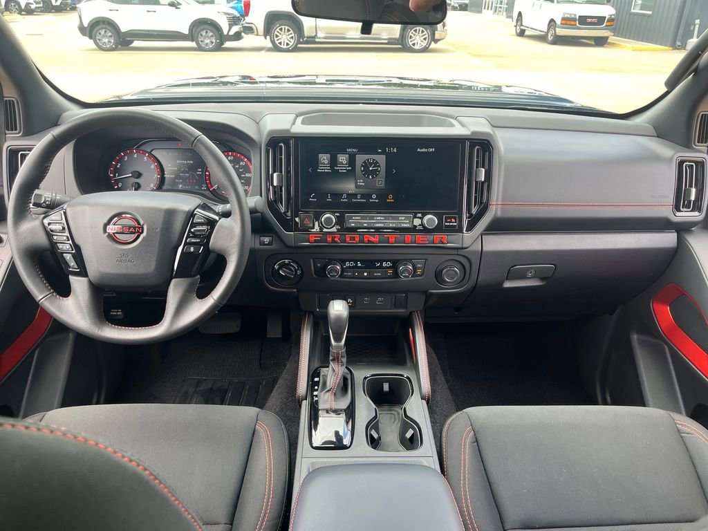 Certified 2025 Nissan Frontier PRO-4X image 16